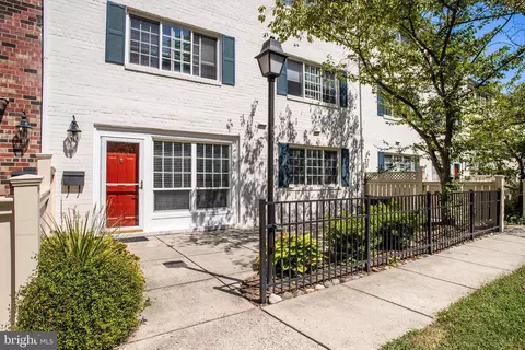 1339 N Van Dorn St, Alexandria, VA 22304