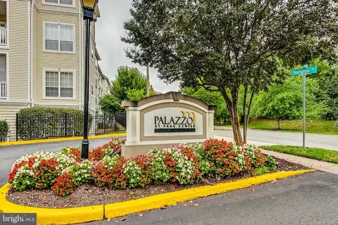 4550 Strutfield Ln #2111, Alexandria, VA 22311