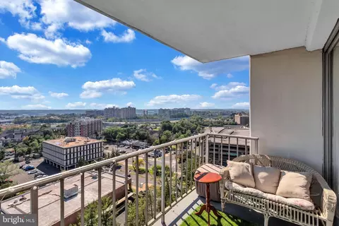 301 N Beauregard St #1501, Alexandria, VA 22312