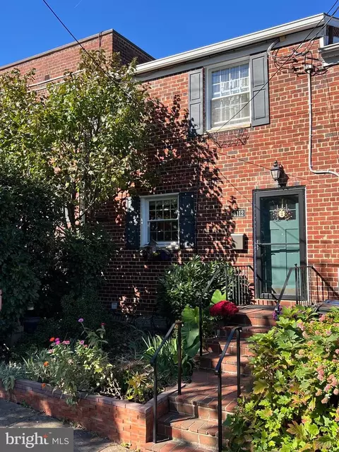 3112 Landover St, Alexandria, VA 22305
