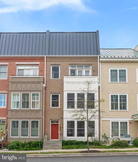609 E Alexandria Ave E, Alexandria, VA 22301
