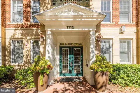 1115 Cameron St #210, Alexandria, VA 22314