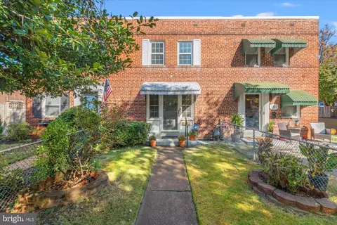 1309 Oronoco St, Alexandria, VA 22314