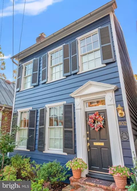 802 Duke St, Alexandria, VA 22314