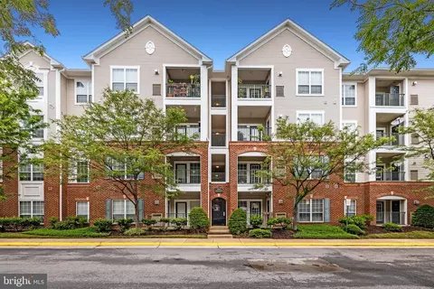 4854 Eisenhower Ave #443, Alexandria, VA 22304