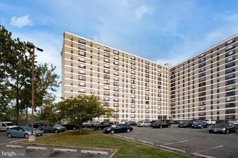 4600 Duke St #1030, Alexandria, VA 22304