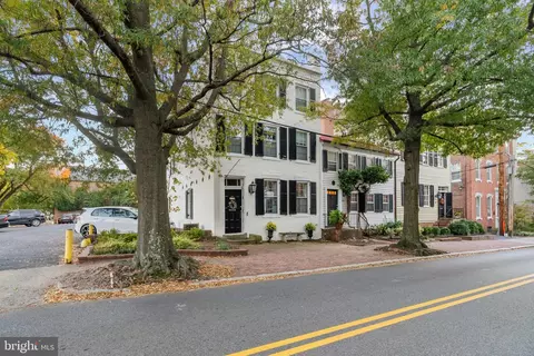 304 Duke St, Alexandria, VA 22314