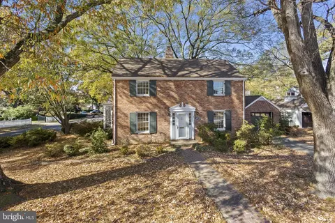 400 Cambridge Rd, Alexandria, VA 22314