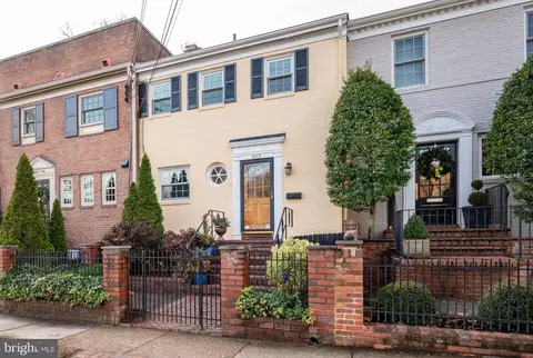 803 S Fairfax St, Alexandria, VA 22314