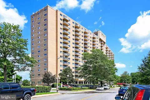 1225 Martha Custis Dr #315, Alexandria, VA 22302