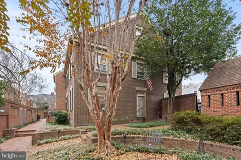 639 S Columbus St, Alexandria, VA 22314
