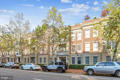 1115 Cameron St #111, Alexandria, VA 22314