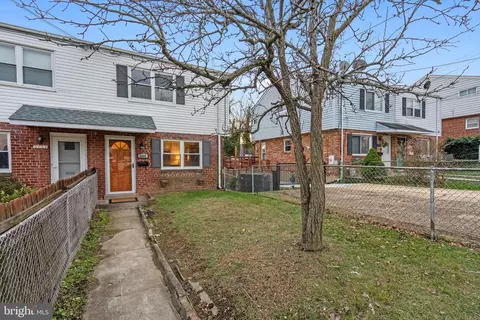 3906 Vermont Ave, Alexandria, VA 22304