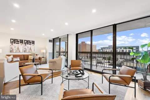 400 Madison St #402, Alexandria, VA 22314