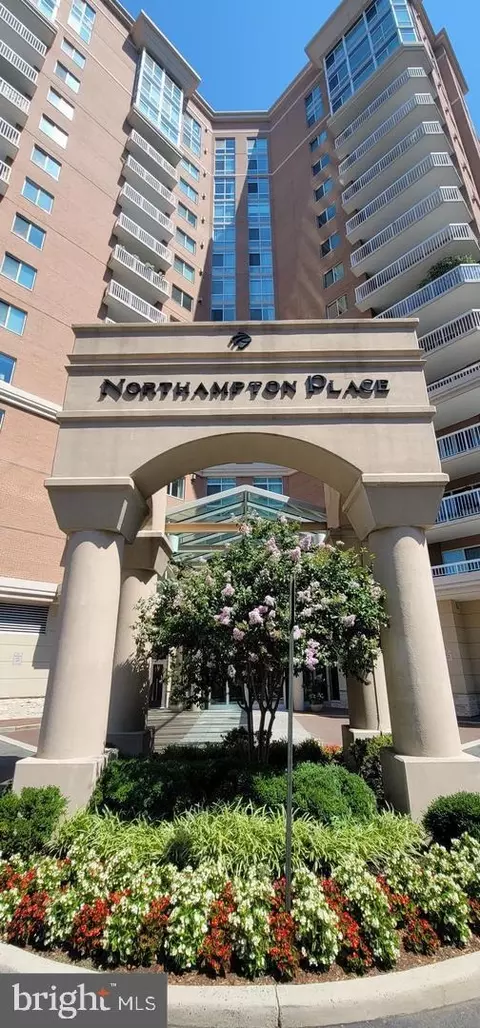 3101 N Hampton Dr #1209, Alexandria, VA 22302