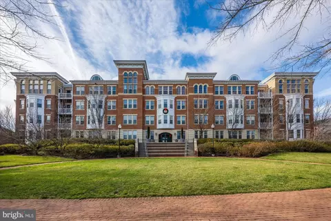 400 Cameron Station Blvd #421, Alexandria, VA 22304