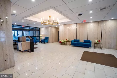 6101 Edsall Rd #602, Alexandria, VA 22304