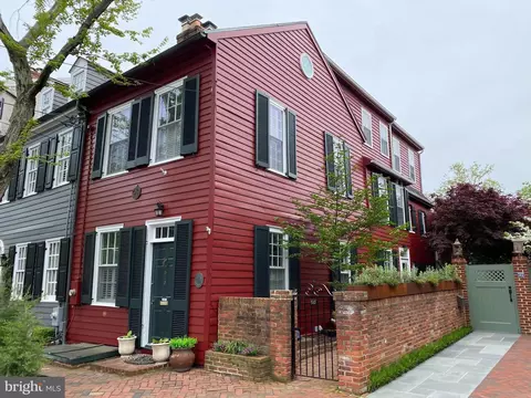 510 Queen St, Alexandria, VA 22314