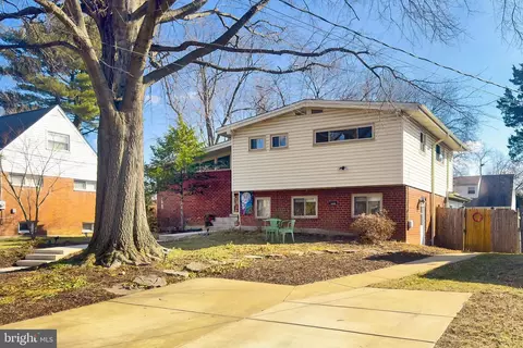 959 N Pegram St, Alexandria, VA 22304