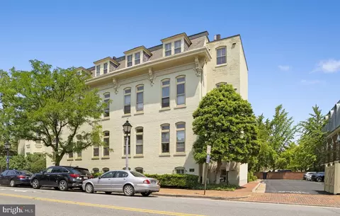 706 Prince St #5, Alexandria, VA 22314