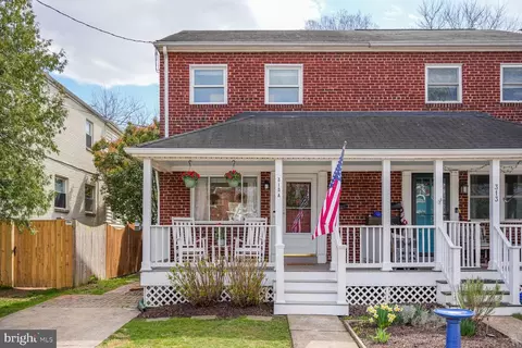 313 E Windsor Ave #A, Alexandria, VA 22301