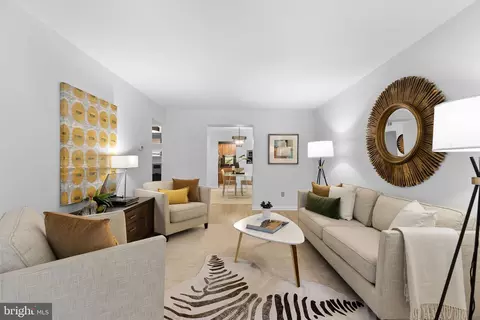 6137 Edsall Rd #B, Alexandria, VA 22304