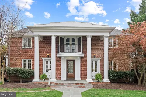 506 Ivy Cir, Alexandria, VA 22302