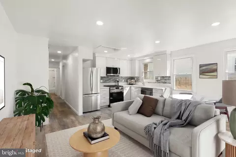 28 E Reed Ave, Alexandria, VA 22305