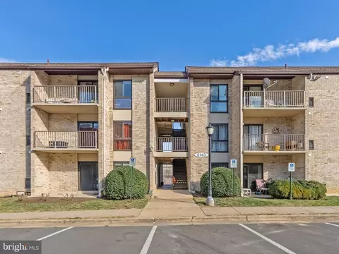 6143 Edsall Rd #D, Alexandria, VA 22304