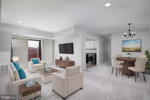 49 Skyhill Rd #103, Alexandria, VA 22314