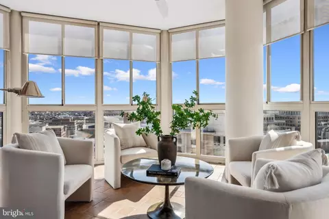 2151 Jamieson Ave #2109, Alexandria, VA 22314