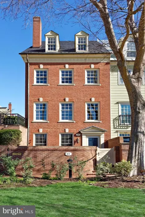 13 Wilkes St, Alexandria, VA 22314