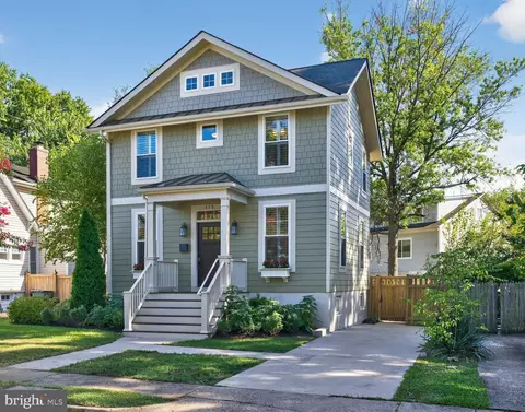 115 E Spring St, Alexandria, VA 22301