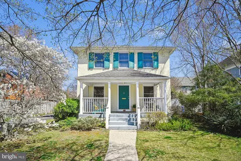 1005 Ramsey St, Alexandria, VA 22301