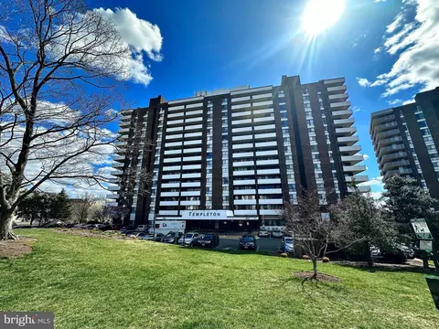 250 S Reynolds St #1008, Alexandria, VA 22304