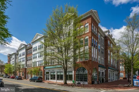 191 Somervelle St #310, Alexandria, VA 22304