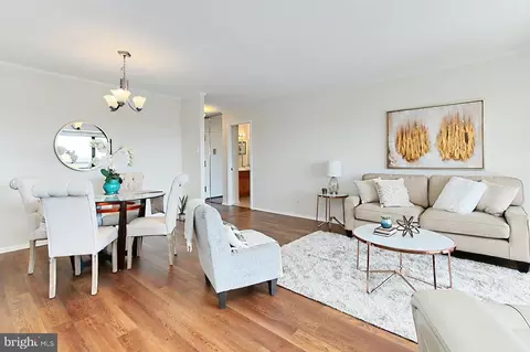 307 Yoakum Pkwy #1206, Alexandria, VA 22304