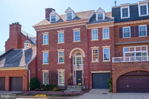 319 S Union St, Alexandria, VA 22314