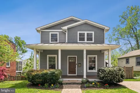 223 E Mason Ave, Alexandria, VA 22301