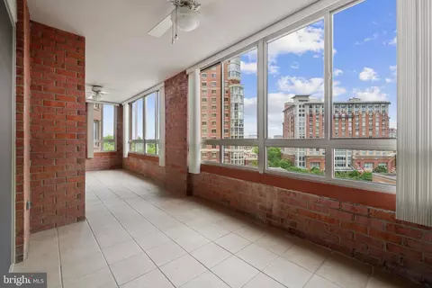 2181 Jamieson Ave #905, Alexandria, VA 22314