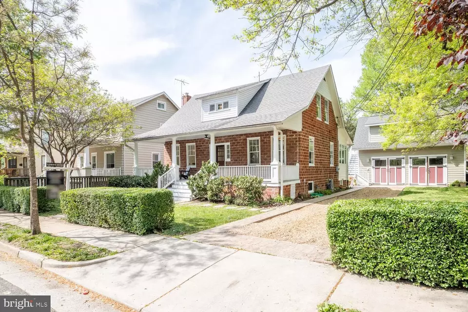  212 E Oxford Ave, Alexandria, VA 22301 photo 3