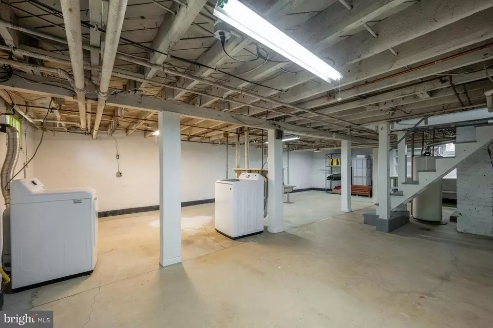  212 E Oxford Ave, Alexandria, VA 22301 photo 33