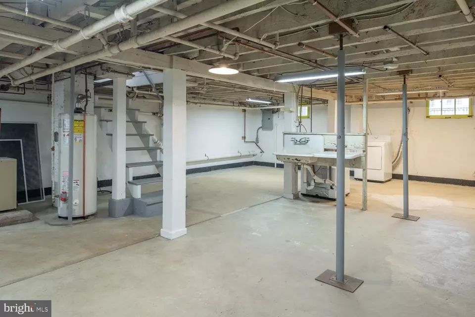  212 E Oxford Ave, Alexandria, VA 22301 photo 34