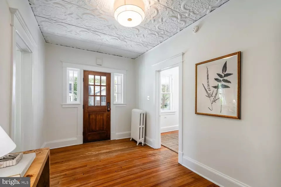  212 E Oxford Ave, Alexandria, VA 22301 photo 5