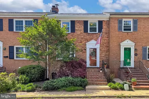 11 E Cliff St, Alexandria, VA 22301