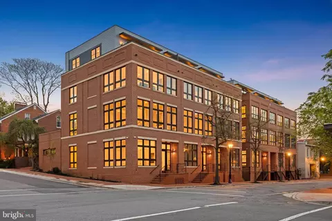 227 S Union St, Alexandria, VA 22314
