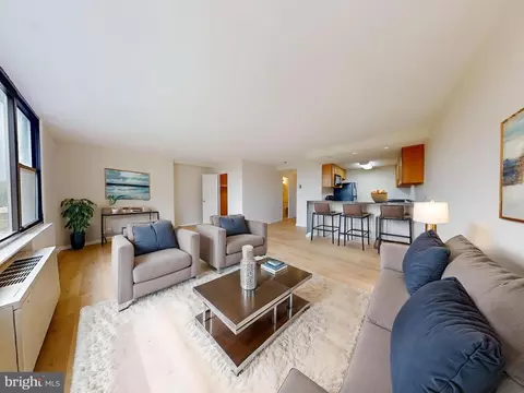 4600 Duke St #1018, Alexandria, VA 22304