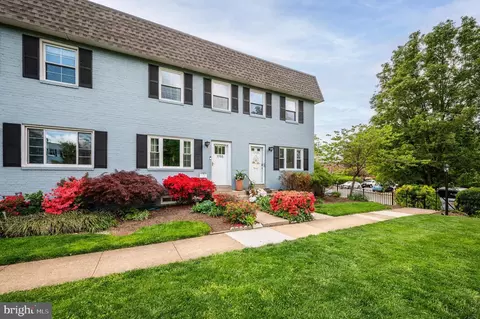 1705 N Cliff St, Alexandria, VA 22301