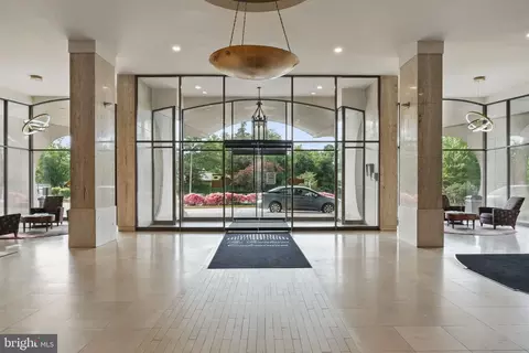 301 N Beauregard St #1010, Alexandria, VA 22312