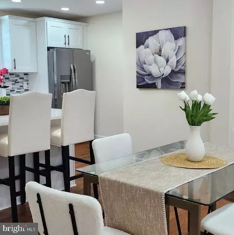 210 Tennessee Ave, Alexandria, VA 22305